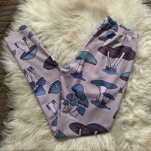 Mushroom Fungi Printed Leggings by CowCow